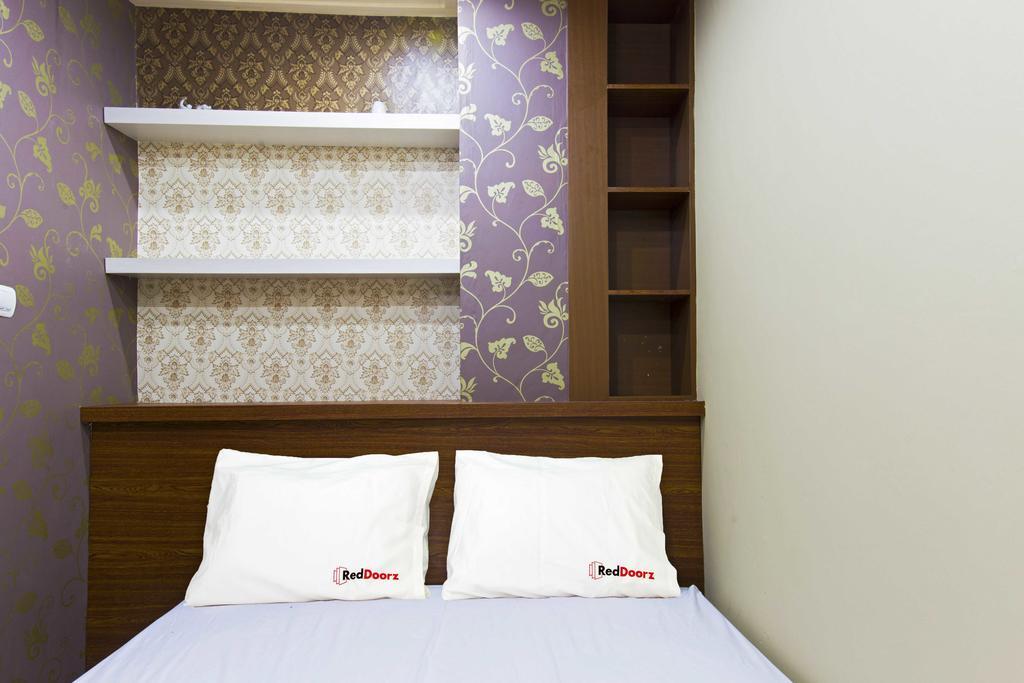 Reddoorz @ Tebet Asem Baris Hotel Jacarta Exterior foto